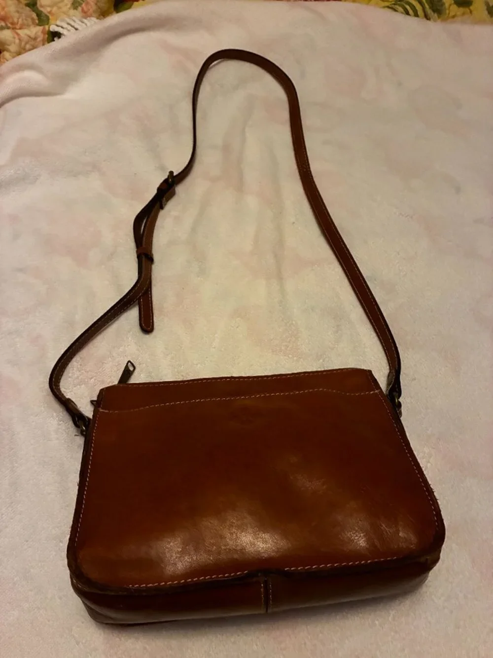 Patricia Nash Nazarie leather purse
